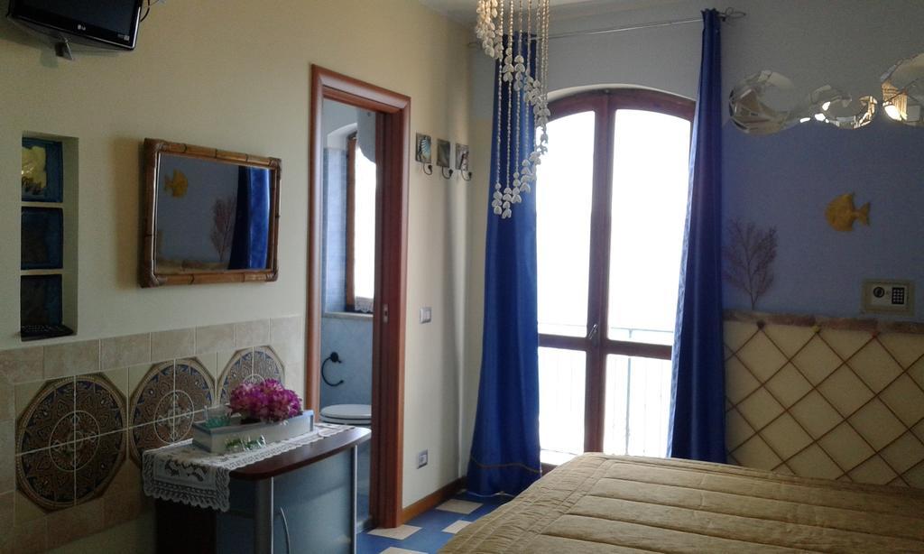 Olimpo Palace Affittacamere Scilla Habitación foto
